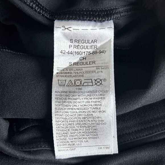 GAP Women's GapFit  Blackout Technology  Leggings Black SMALL - Capri - Picture 3 of 12